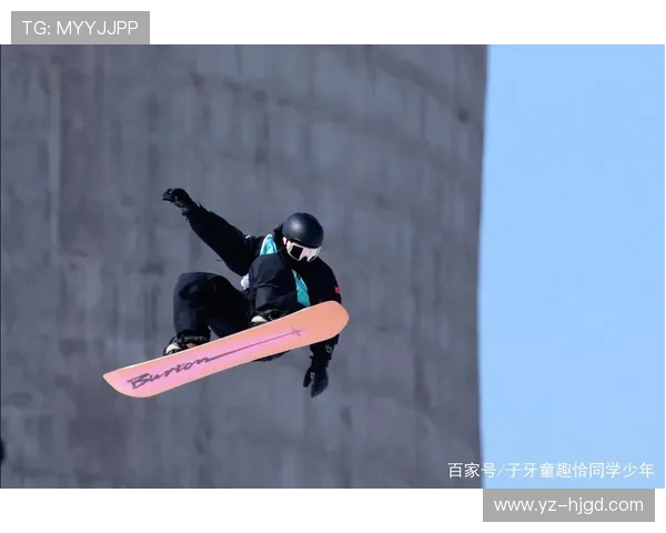 杨强谈乒乓球生涯:从青涩少年到世界冠军的奋斗历程 杨强谈乒乓球生涯:从青涩少年到世界冠军的奋斗历程