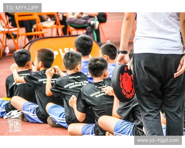 深圳飞盘队边路渗透战术解析与实战应用探讨