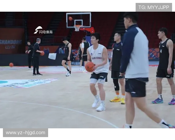 CBA广东队与深圳队激战正酣赛季关键之战引发球迷热议