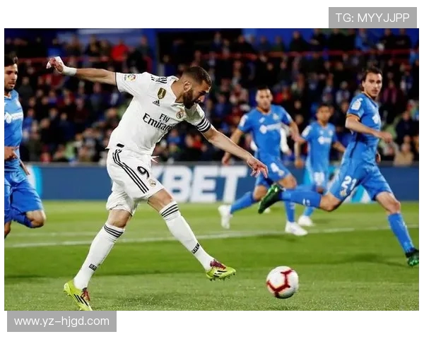 尤文图斯与巴伦西亚激战回顾精彩瞬间全解析