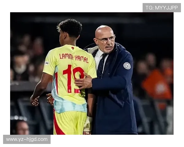 巴塞罗那与西班牙国家队精彩回播分析与赛后点评