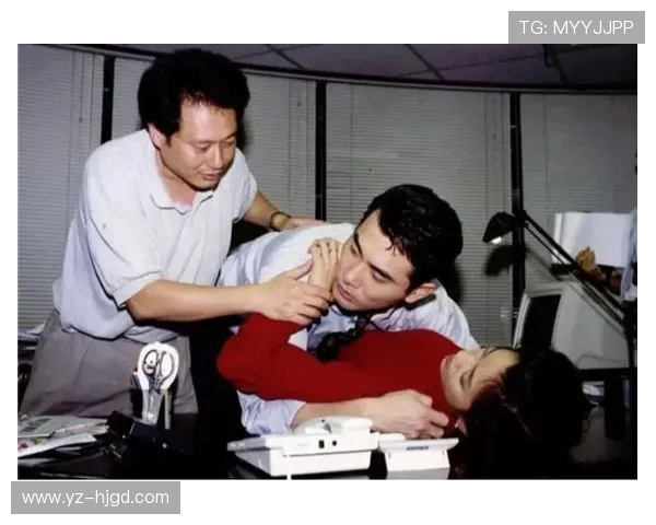 李安:从东方到西方的电影大师之路与文化交融探讨 李安:从东方到西方的电影大师之路与文化交融探讨